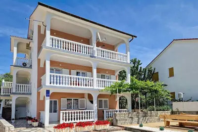 Image de Agréable appartement pour 7 personnes avec Wifi, climatisation, Tv, terrasse et vue panoramique