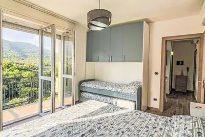 Agréable appartement pour 4 personnes avec Wifi, climatisation, balcon et parking