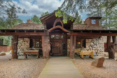 Image de Big Bear Hideaway - Kodiak Kastle log cabin in Boulder Junction