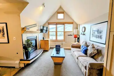 Image de Top Floor Studio, Full Kitchen, Rr, Hot Tub/Pool