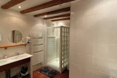 Image de Maison campagne avec jardin piscine