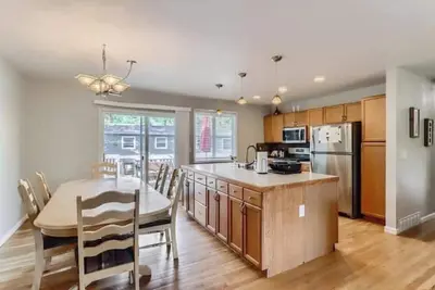 Image de Spacious Lafayette Retreat - 20 Mi to Denver!