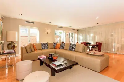 Image de Bright and spacious apartment in The Hague with luxurious feel!