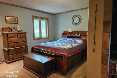 Image de 4-bedroom house 7 min. from Sturgis