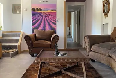 Image de La Grange en Pierre –chic avec piscine privée
