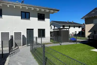 Image de Top modern vacation home family friendly!