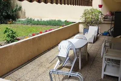 Image de appartement terrasse+ possibilité garage(2 voir3 personnes)