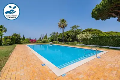 Image de Sophisticated Family Villa Near Falésia Beach