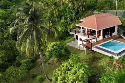 Image de Luxury Villa with Infinity Pool & Stunning St. Lucia Countryside Views.