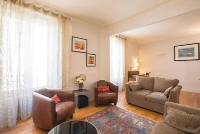 Image de Parisian Home | 1 chambre | Porte Maillot - Etoile - Ternes