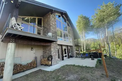 Image de 4-bedroom cabin in the aspens above Heber City with WiFi