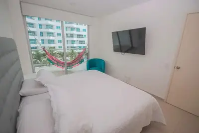 Image de 2 bedroom apartment in los morros epic