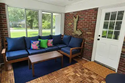 Image de Harrison Patio Haven | 2br 1 Ba | Near Ft Jackson