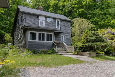 Image de Tranquil Getaway Near Sleeping Bear Dunes – Relax & Recharge in Empire, Mi