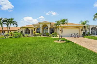 Image de 🌴 Villa Summer Breeze | Spacious 4br Pool Villa Near Beaches & Golf