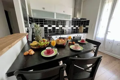 Image de Villa Quintel -Proche gare & centre -Jardin/Balcon