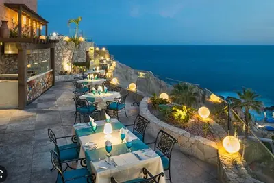 Image de Ocean-View Vip Condo• 2br • Pools • Spa • Shuttle