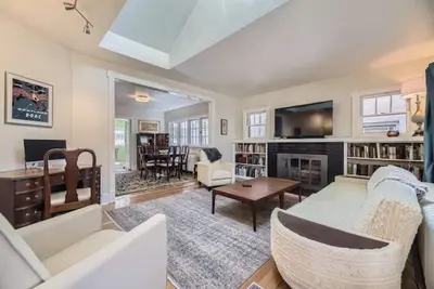 Image de 3 Bdr Oasis near Denver Botanic Gardens
