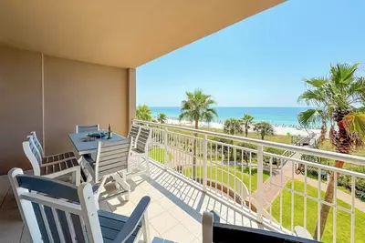 Image de Indigo 303w | Beachfront Condo | Resort Amenities | My Beach Getaways