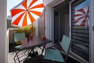 Image de Charmante maison 'Rayon De Soleil' avec terrasse privée