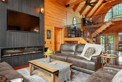Image de Secluded Nashville Luxury Lodge