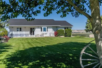 Image de Powell Farmstead Retreat- rural setting in town, dog friendly