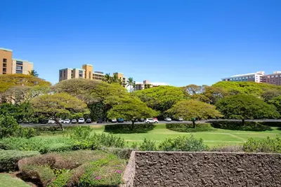 Image de Kbm Resorts | Spacious, Ocean view 3-Bedroom Honua Kai Collection | Multi Unit Listing | Same Floor | 2 Free Rental Cars! Hkk-236/42