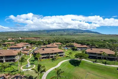 Image de Kbm Resorts | Spacious Partial Ocean View 5-Bedroom Honua Kai Collection | Multi Unit Listing | Same Floor | 3 Free Rental Cars! Hkk-812/16/20