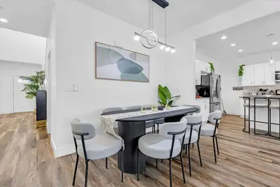 Image de Luxury 4beds/3bath- 12Min-Strip! – 11guests