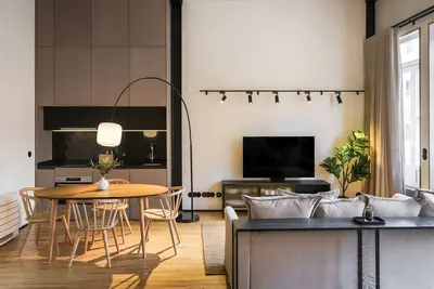 Image de Appartement côtier confortable avec terrasse