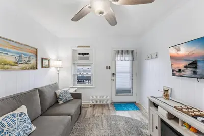 Image de 302 E Buttercup Road, Unit 3