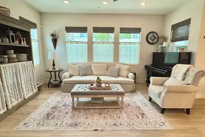 Image de New Elegant Central Dublin House 3Bedroom 2. 5 Bath