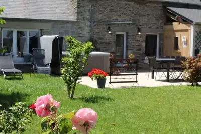 Image de Au Mont Chez Nous #Jacuzzi et Sauna#