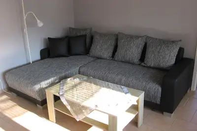 Image de Grand bungalow avec terrasse privée et jardin commun