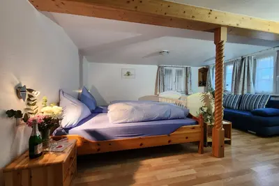 Image de Appartement \"Titisee\" avec vue sur les montagnes, terrasse partagée et Wi-Fi