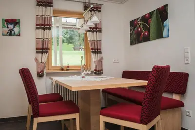 Image de Appartement \"4\" avec vue sur les montagnes, terrasse partagée et Wi-Fi