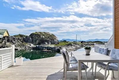 Image de Maison de vacances pour 8 a Sandøy