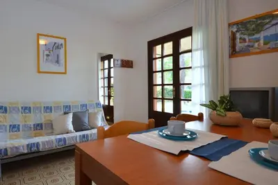 Image de Superbe et spacieuse villa avec jardin privé clôturé