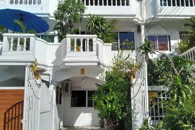 Image de Villa avec 3 chambres prêt de la plage de Pattaya Jomtien