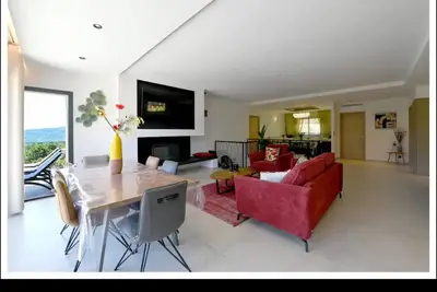 Image de Villa Neuve Exclusive avec Vue Imprenable