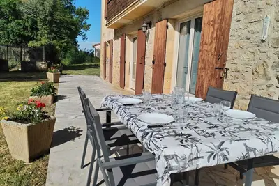 Image de Gîte à la campagne vue Fénelon, proche Sarlat