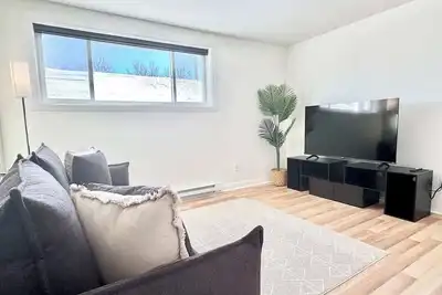 Image de Le Cozy Résumé:<br>Décou