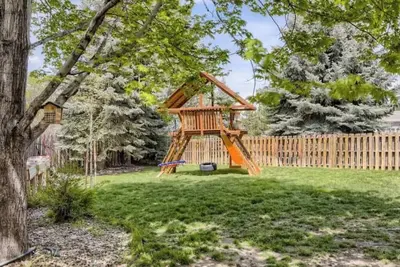 Image de Spacious Family Friendly 4 Bdr near Country Club