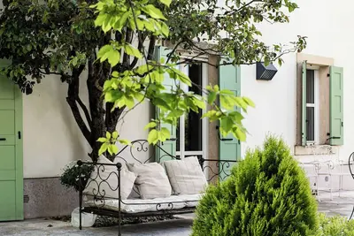 Image de Villa with pool between Verona and Lake Garda in an old country court