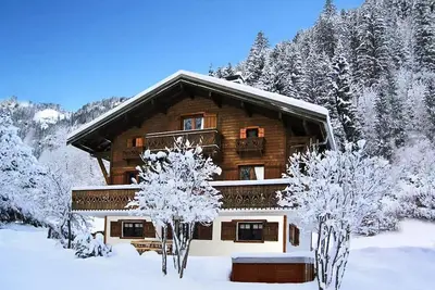 Image de 5 Pièces pour 8 Personnes