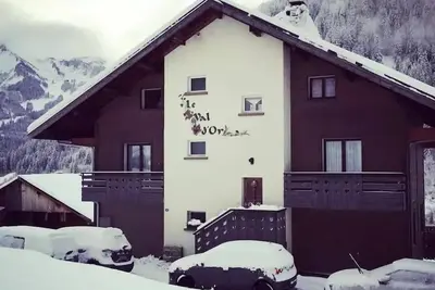 Image de 7 Pièces pour 12 Personnes
