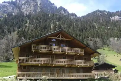 Image de 5 Pièces pour 10 Personnes