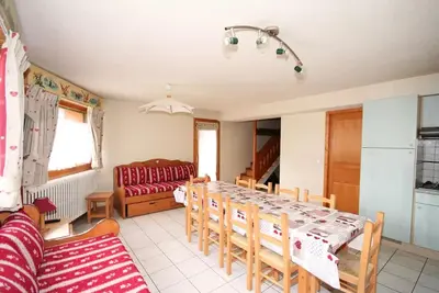 Image de 5 Pièces pour 10 Personnes
