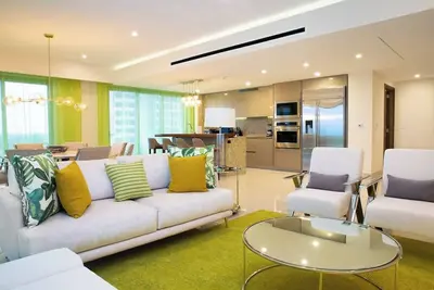 Image de https://cancun. garzablancaresort. com\n3 Bed Penthouse 4300 sq ft\nChristmas Week