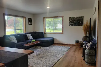 Image de Charming 2-bdrm bungalow in lovely Bonners Ferry with WiFi, A/C, full kit & bath
